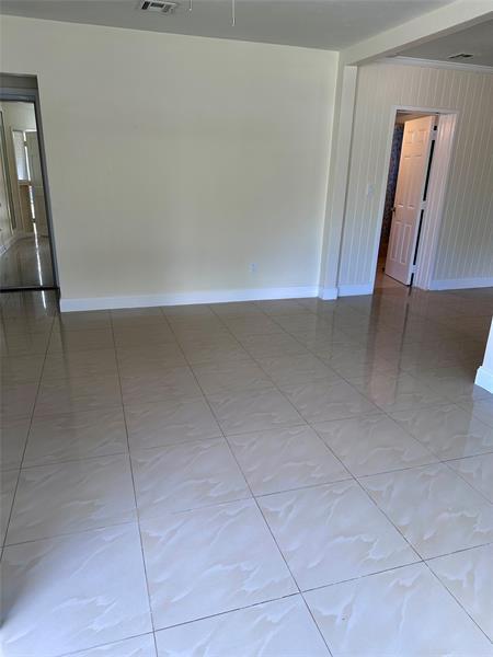 Building Photo - 6840 Greene St