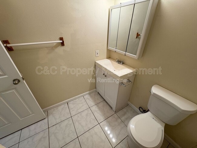 Building Photo - 6294 Porterfield Ct