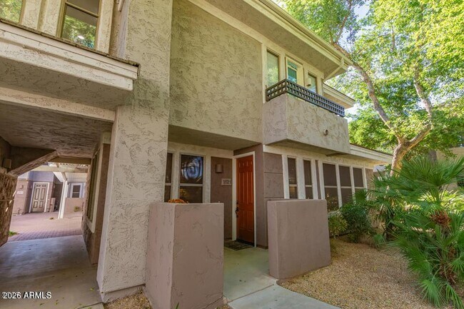 Building Photo - 15221 N Clubgate Dr