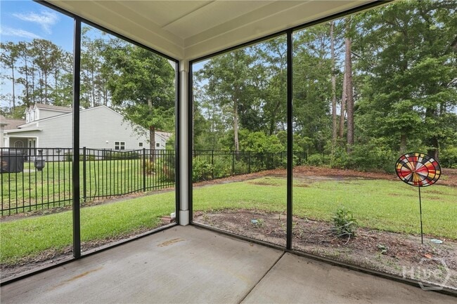 Building Photo - 29 Franklin Cut