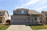 Building Photo - Beautiful 3 Bedroom Home in North Fort Col...