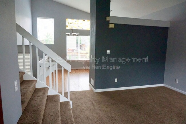 Building Photo - 9847 Sydney Ln