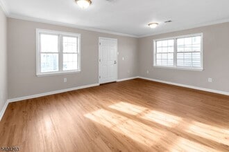 Building Photo - 139 Inslee Pl