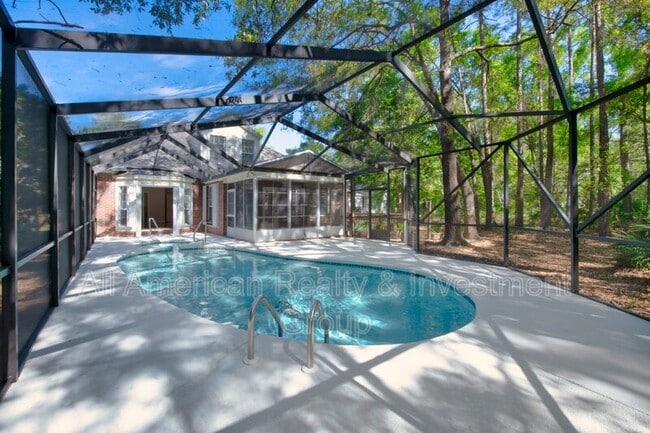 Building Photo - 1467 Oakmont Pl