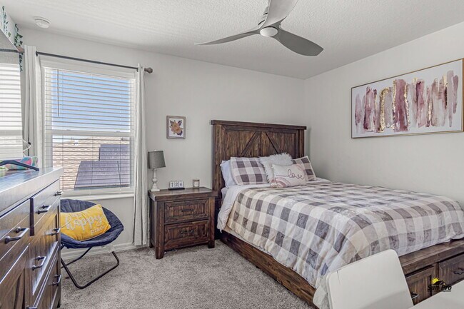 Building Photo - 1164 Sand Trap Ct