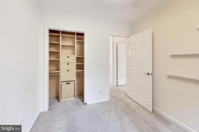 Building Photo - 1325 Chetworth Ct