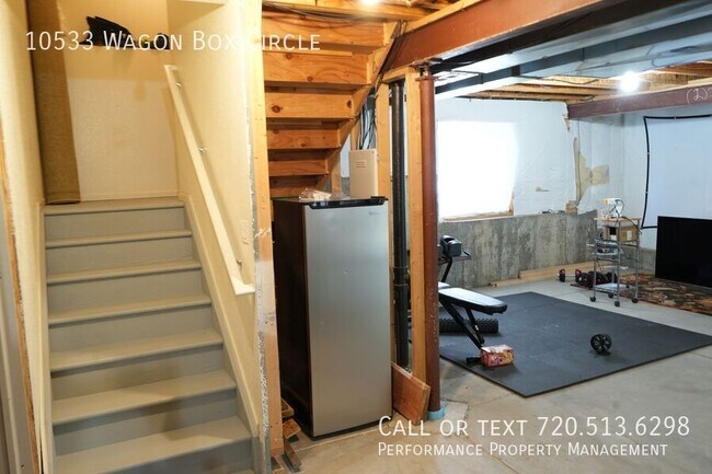 Building Photo - 10533 Wagon Box Circle-