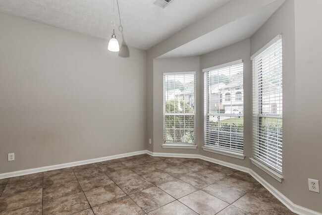 Building Photo - 4211 Reeshemah St
