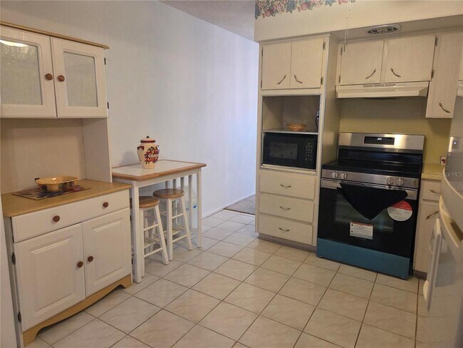 Building Photo - 2386 Sumatran Way