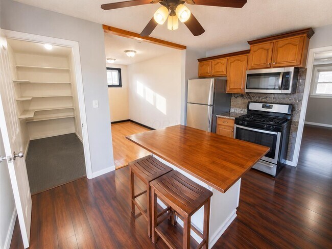 Building Photo - 5230 Wyandot Pl