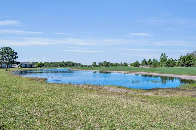 Building Photo - Golf Community Condo