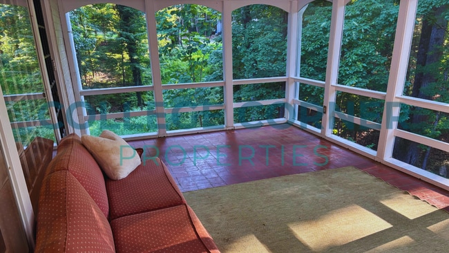Building Photo - 3830 Fred's Road-  Available 6/1/2026-27  ...