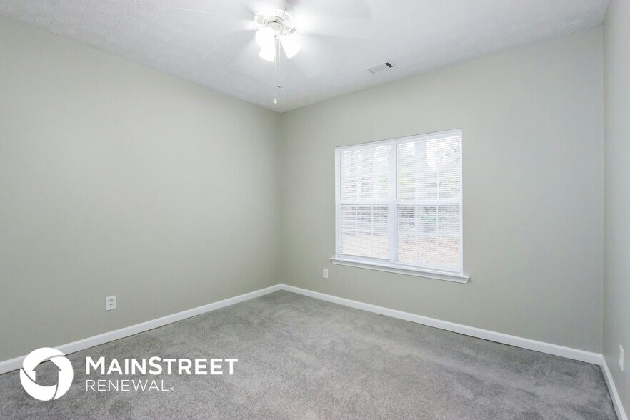 Building Photo - 9125 Comstock Ct