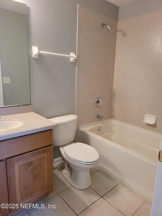 Building Photo - 1491 Fieldview Dr