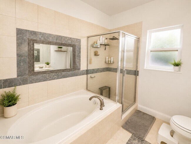 Building Photo - 11425 Blue Grass Dr