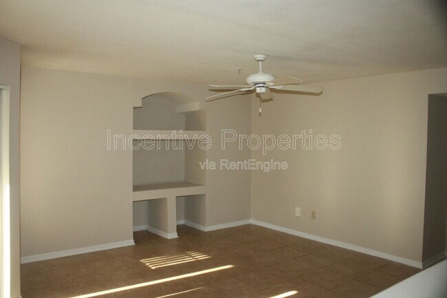 Building Photo - 7220 Westpointe Blvd