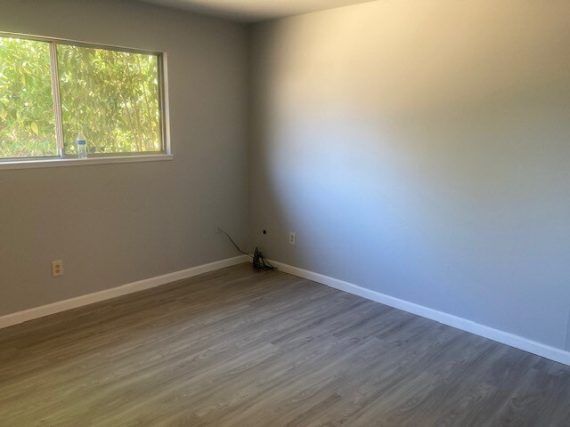 Building Photo - 1339 Princess Dr