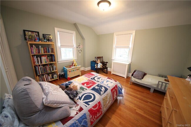 Building Photo - 15 Beacon Hill Rd