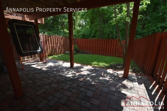 Building Photo - 2604 Running Wolf Trail