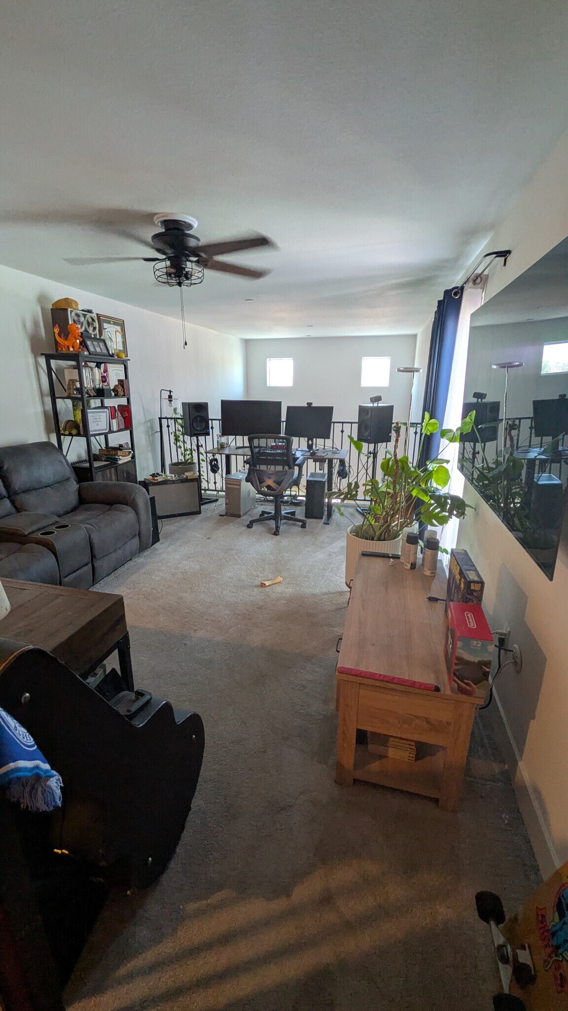 Building Photo - 5232 Satsuma Ave