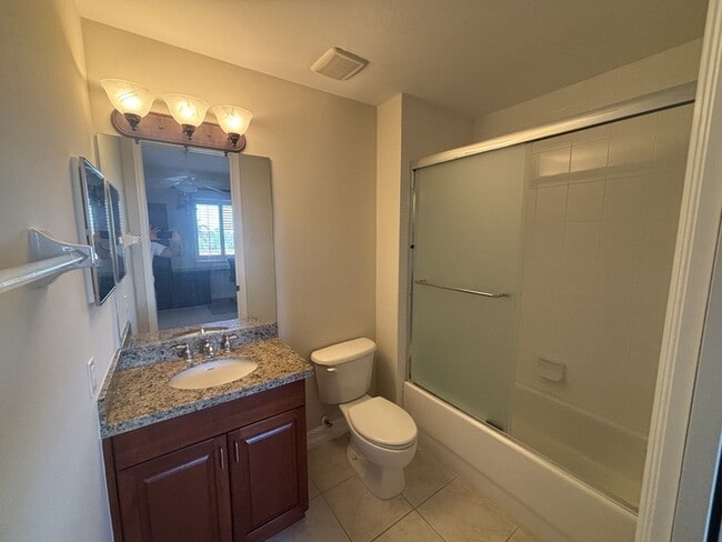 Building Photo - 87 Vivante Blvd