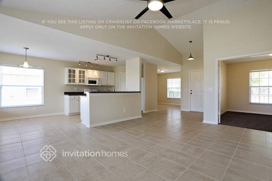 Building Photo - 4207 Donnington Dr