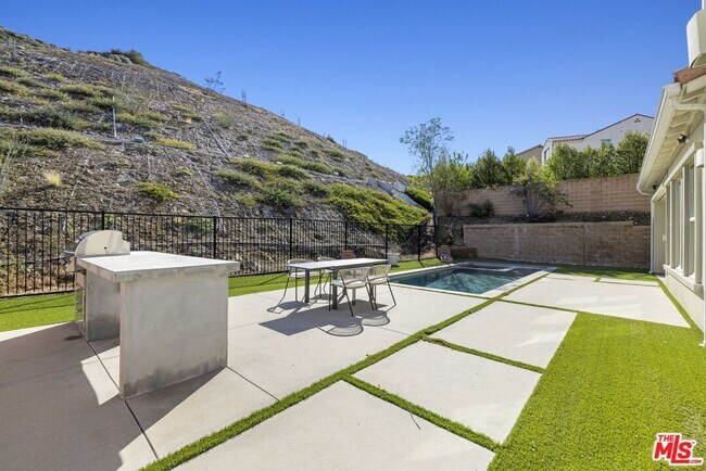 Building Photo - 24220 Sterling Ranch Rd