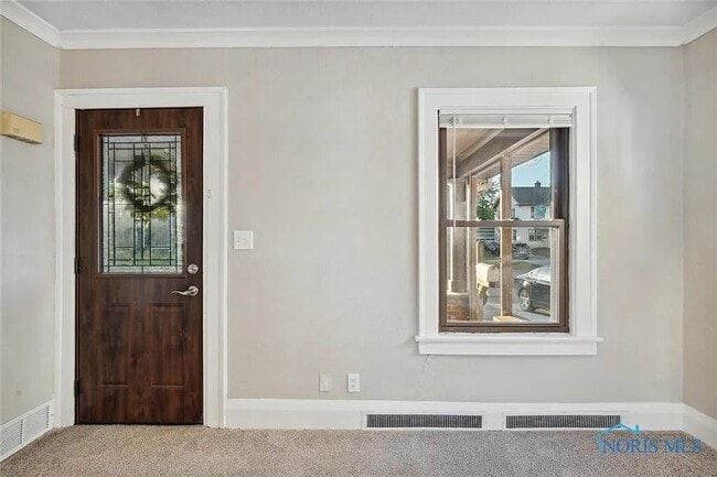 Building Photo - 4422 Overland Pkwy