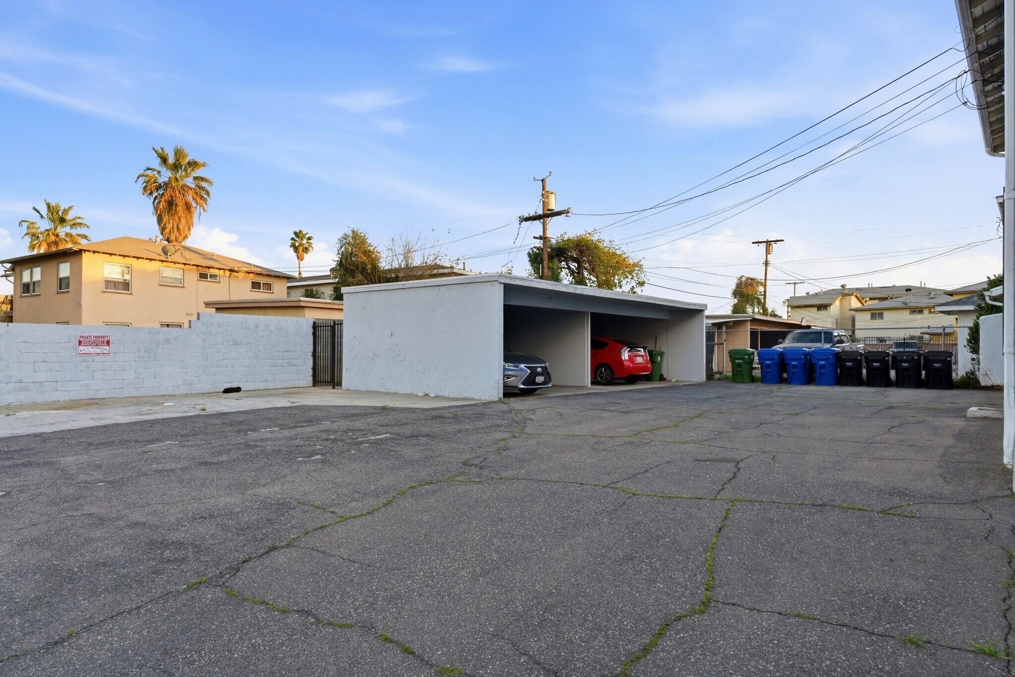 Building Photo - 7932 Brimfield Ave