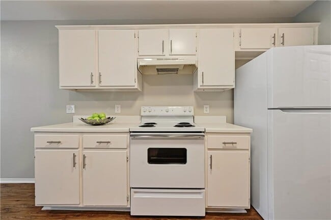 Building Photo - 9602 Nightjar Dr