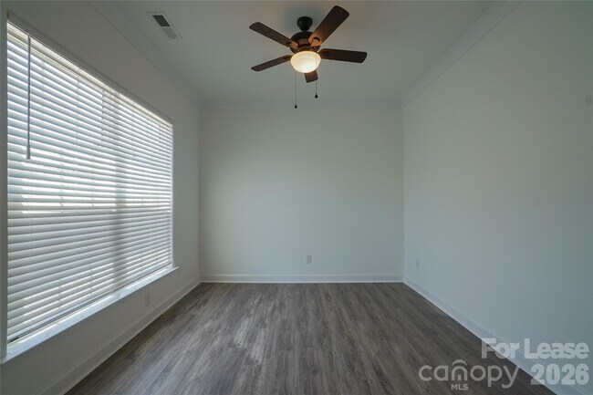 Building Photo - 11224 Smokethorn Dr NW