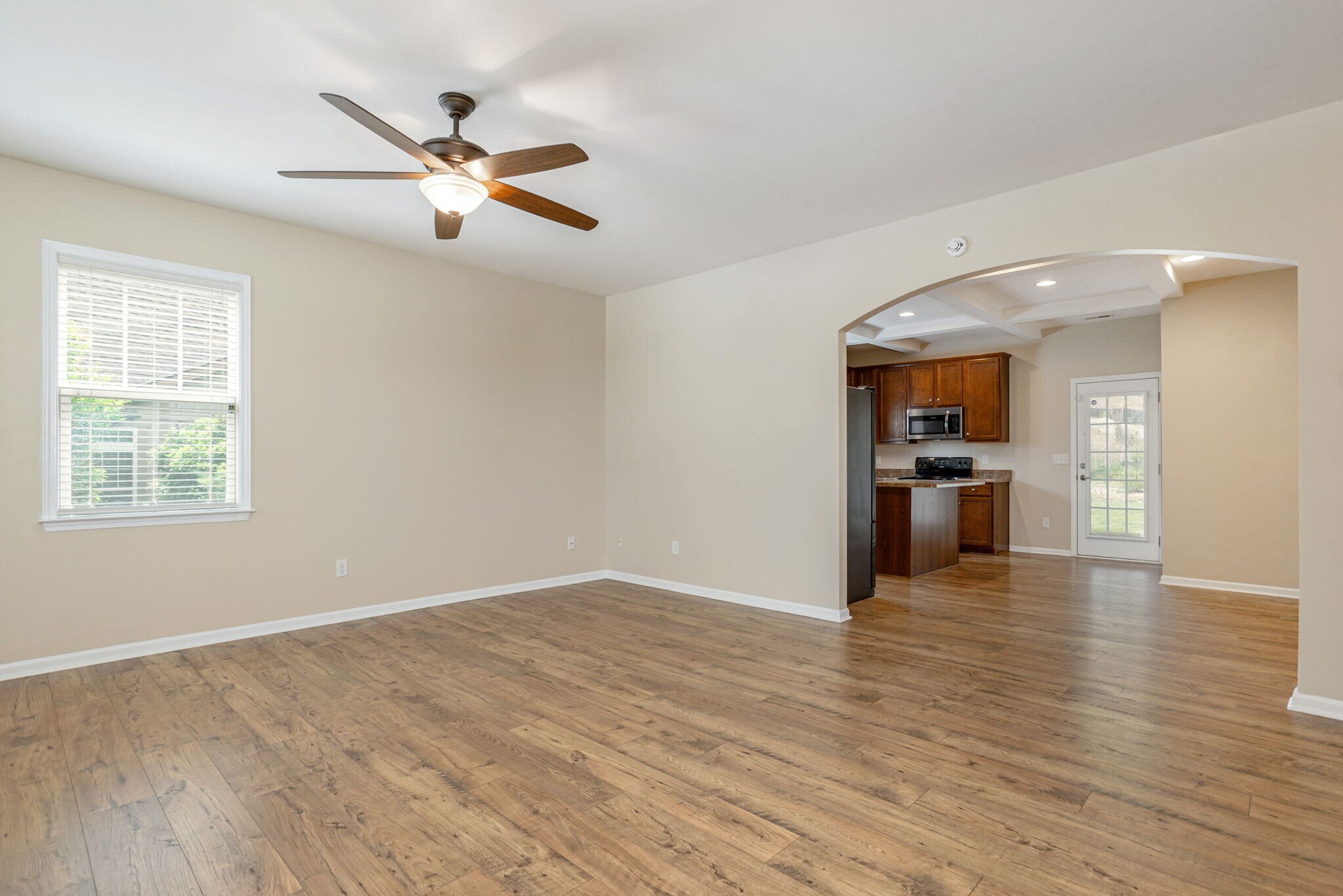 Building Photo - 35 Foxtail Ct