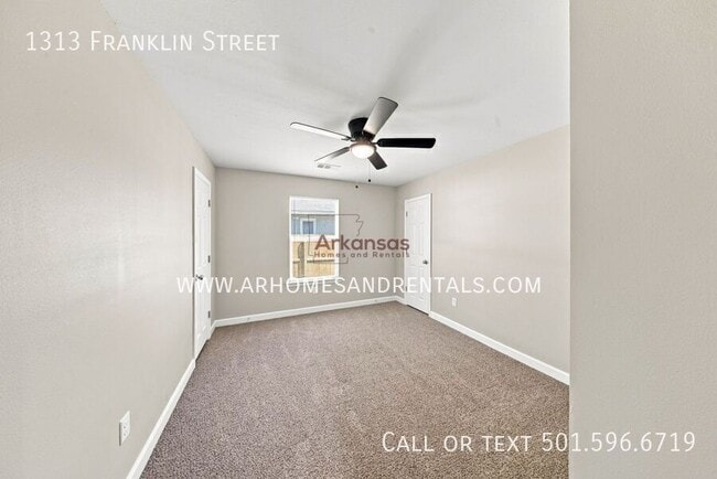 Building Photo - 1313 Franklin St