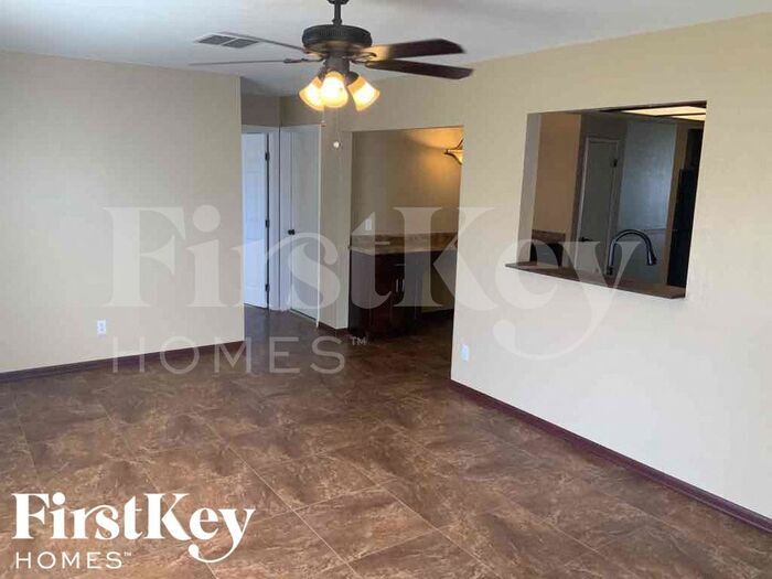 Building Photo - 314 W Oraibi Dr