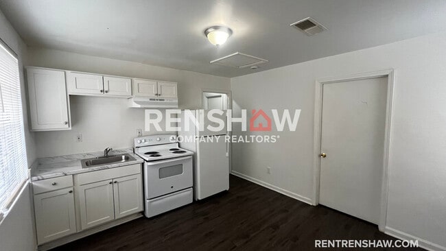 Building Photo - 259 Maryland Ave