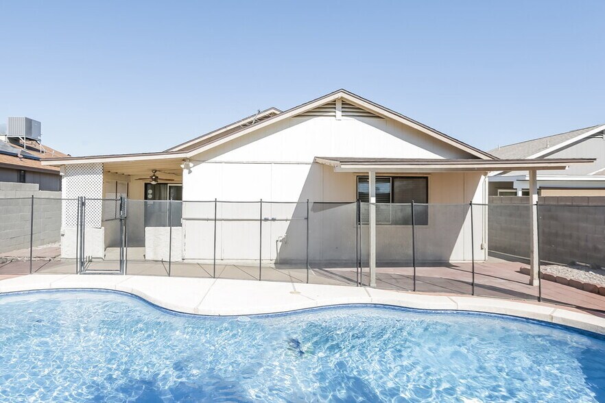 Building Photo - 22234 N 32nd Ave