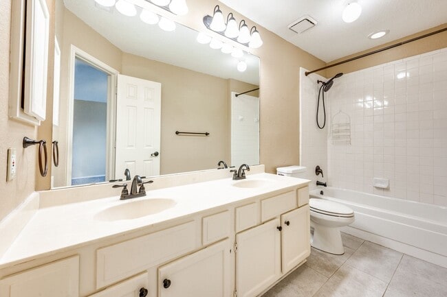 Building Photo - Beautifully Updated Home in Prime Coppell Location - Zoned to Top-Rated Schools!