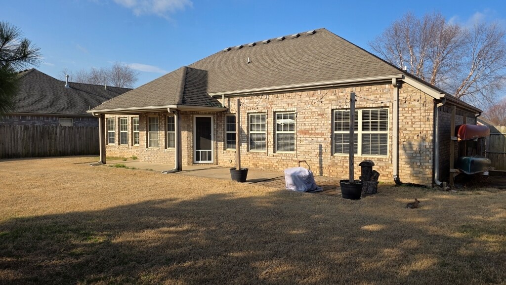 Building Photo - 3105 SW Pine Valley Rd