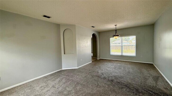 Building Photo - 526 Maricopa Dr