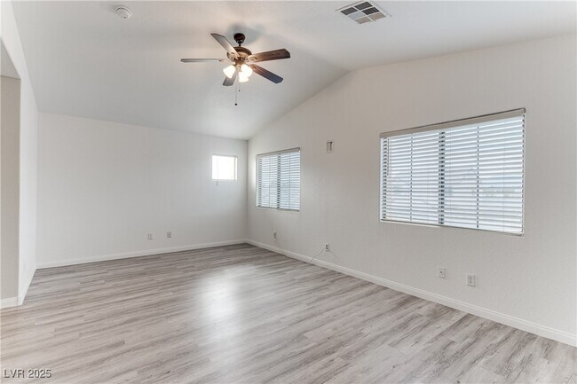 Building Photo - 5614 Midnight Breeze St