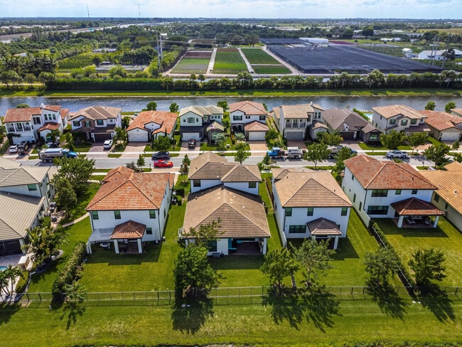 Building Photo - 8948 Grand Prix Ln