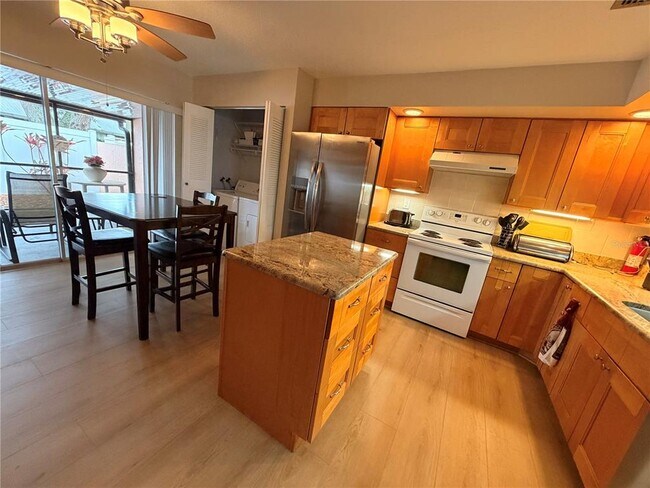 Building Photo - 7238 55th Ave N