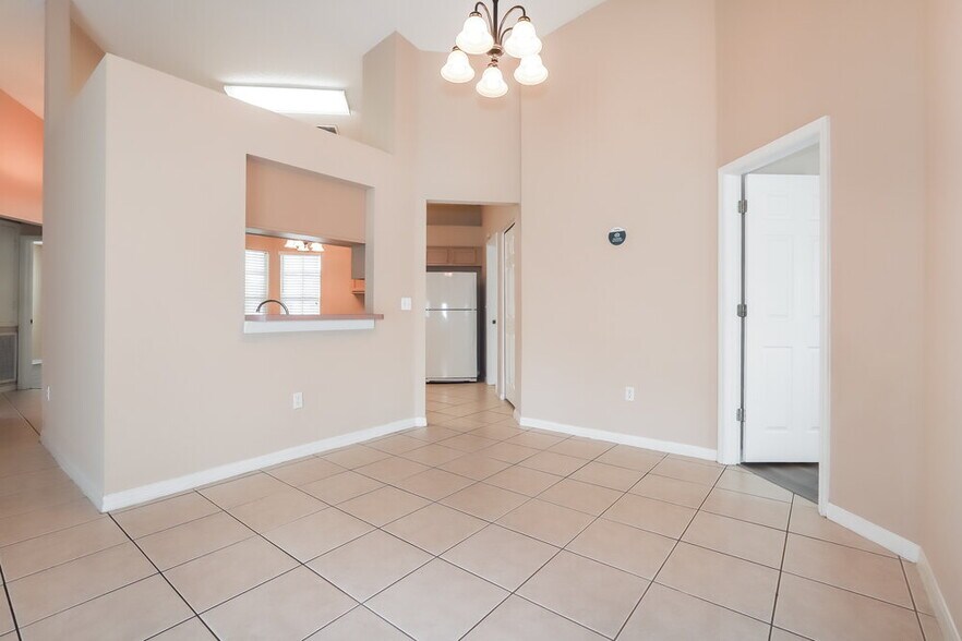 Building Photo - 1237 Alpine Lake Dr