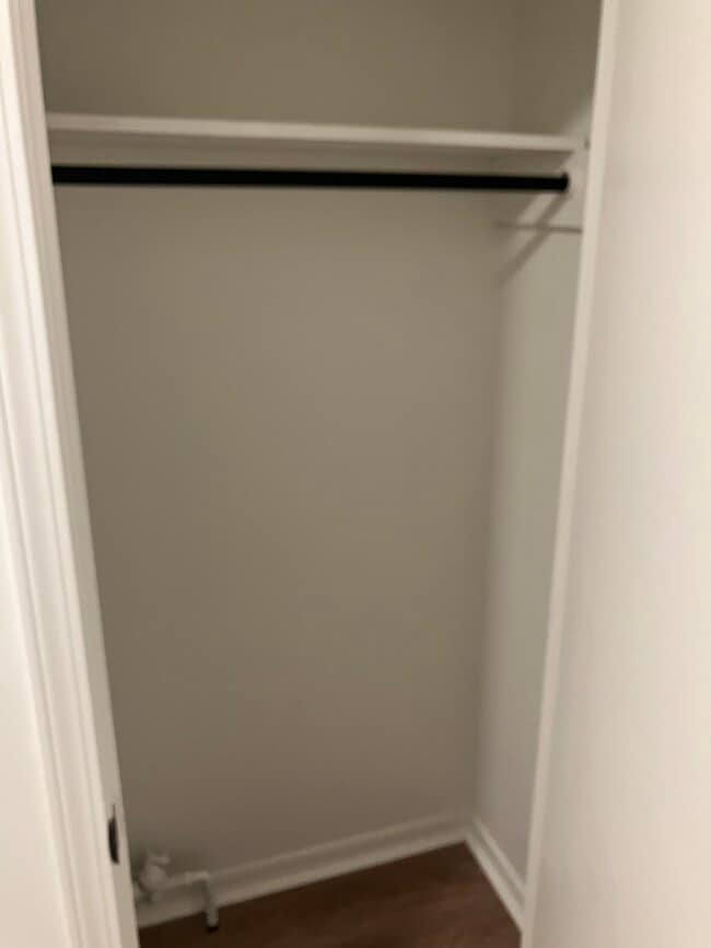 Building Photo - 9 Wabash Cove