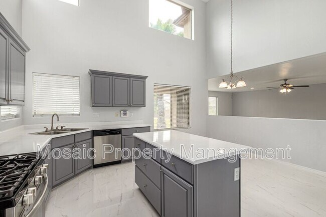 Building Photo - 21292 N 78th Ln