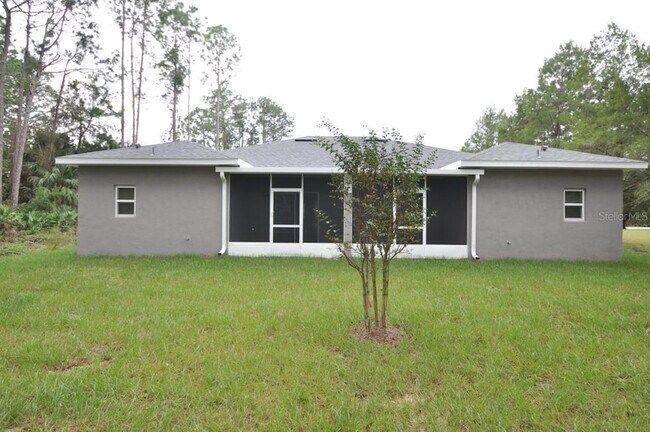 Building Photo - 11 Ullynn Pl