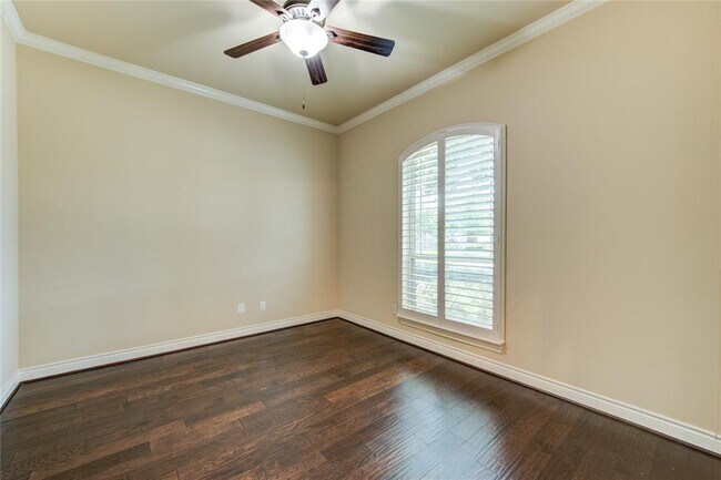 Building Photo - 23911 Milazzo Dr