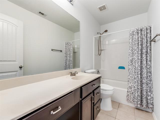 Building Photo - 1029 Holly Anne Ln