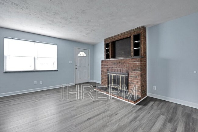 Building Photo - 316 B S Chase Ave