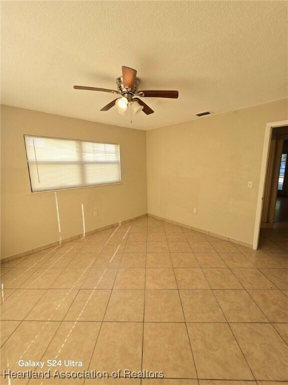 Building Photo - 309 Sparrow Ave